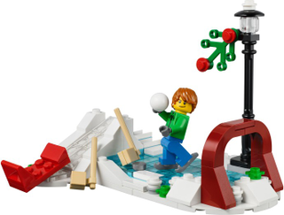 Illustration for article titled New images of the Lego Brick Friday giveaway